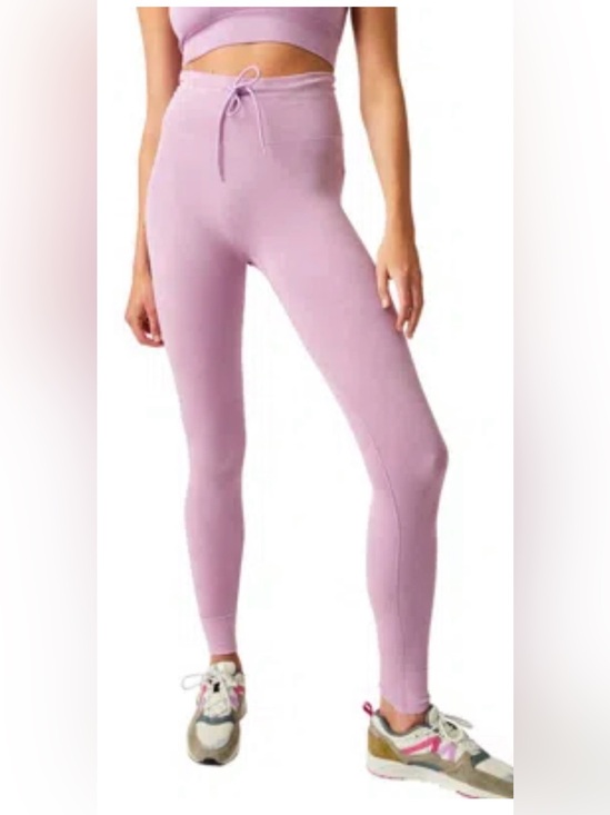FP Movement by Free People Pants - NWT FP Movement by Free People Go To Leggings in Washed Chive Blossom Sz M/L